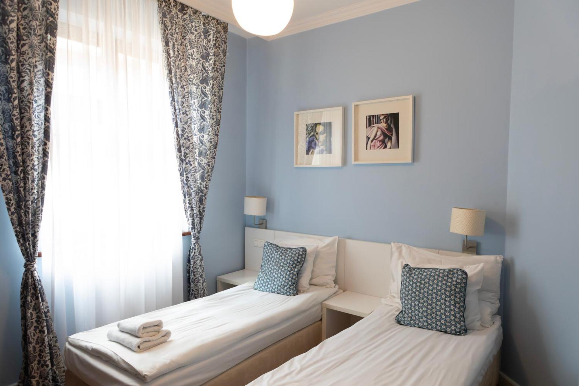 Aparthotel Golebia 8
